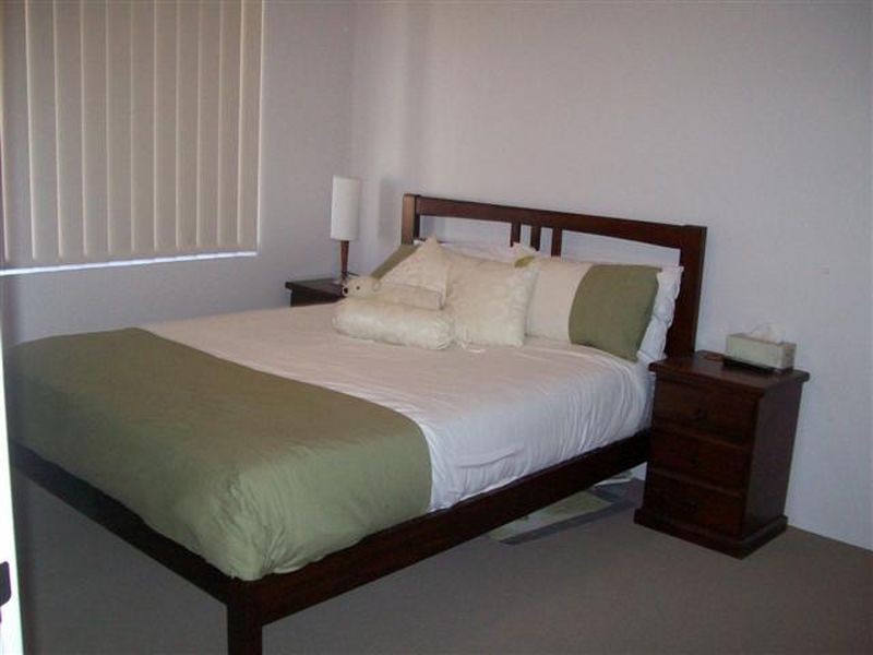 13 Storey Place, Yangebup WA 6164