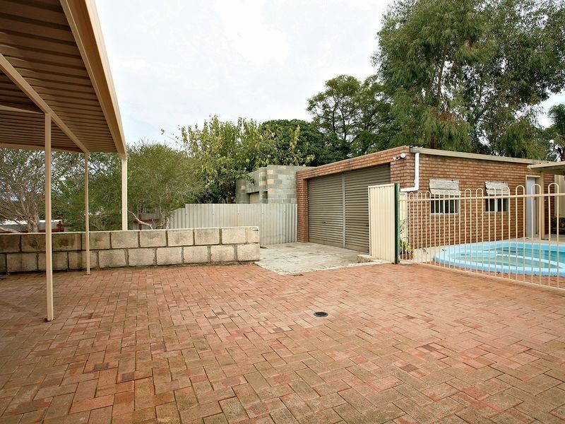26 Quince Way, Coolbellup WA 6163