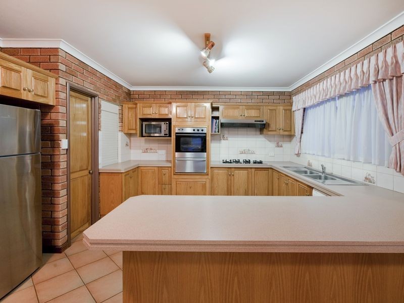 5 Whelan Road, Kardinya WA 6163