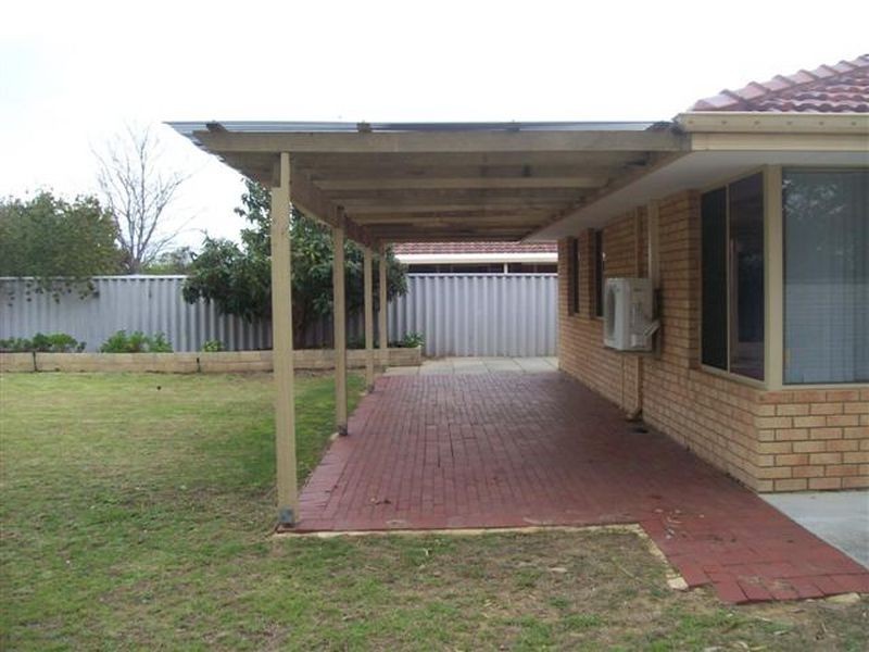 24 Gidgi way, Waikiki WA 6169