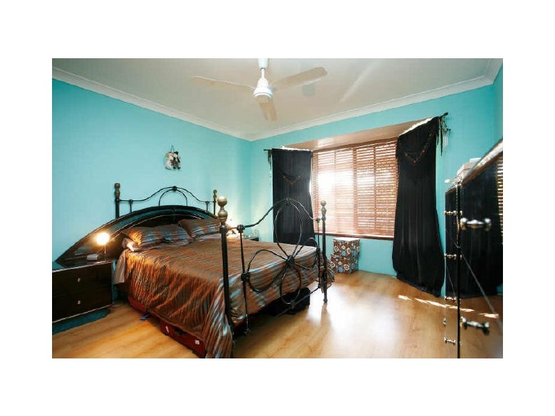 9 Marlene Way, Bibra Lake WA 6163