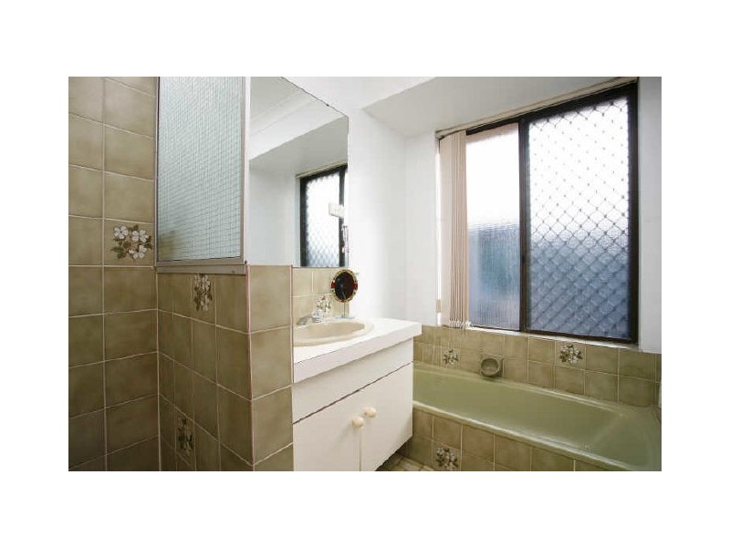 9 Marlene Way, Bibra Lake WA 6163