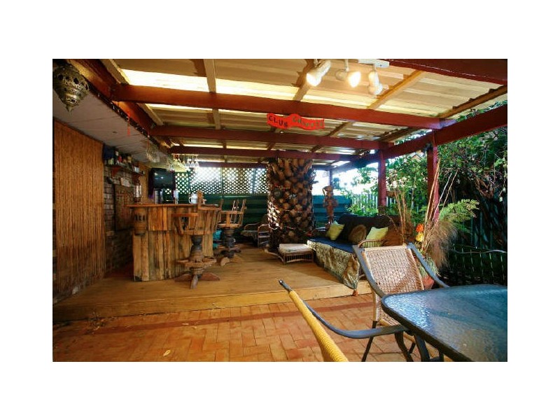 9 Marlene Way, Bibra Lake WA 6163