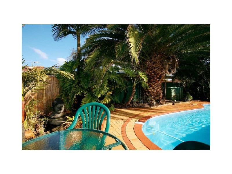 9 Marlene Way, Bibra Lake WA 6163