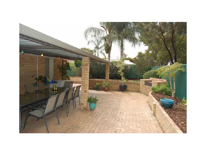 7 Needwell Road, Bibra Lake WA 6163