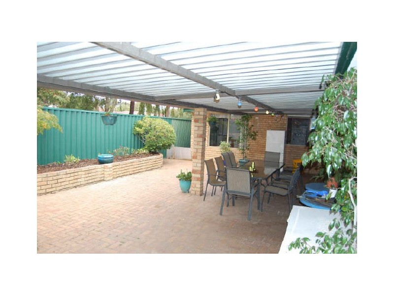 7 Needwell Road, Bibra Lake WA 6163