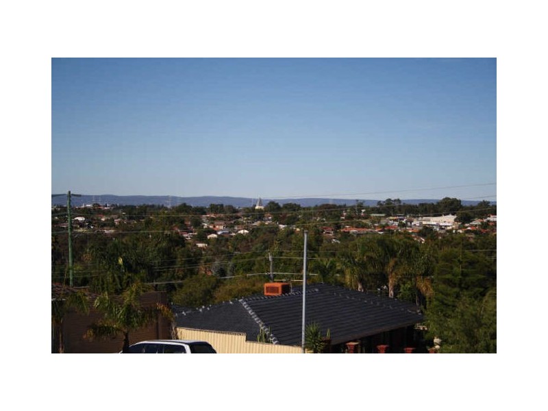 17 Moorhen Drive, Yangebup WA 6164