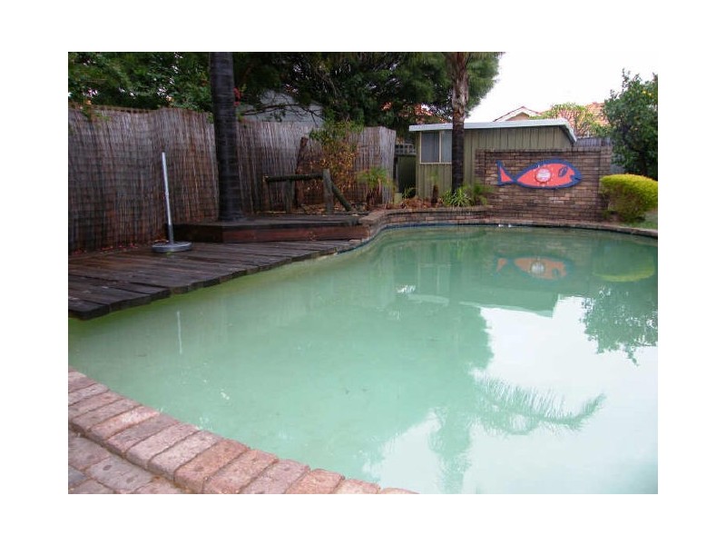 12 Burney Court, Kardinya WA 6163