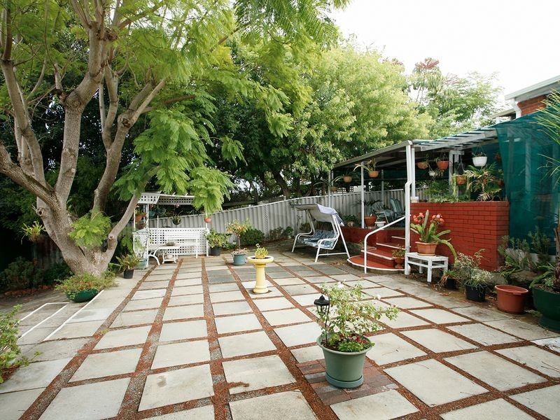 101 Leach Highway, Willagee WA 6156