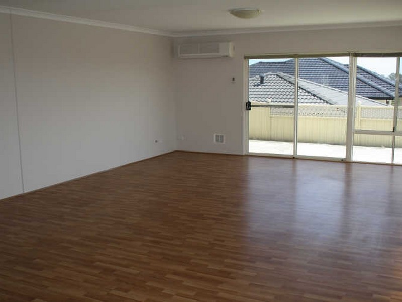 17 Tindal Avenue, Yangebup WA 6164
