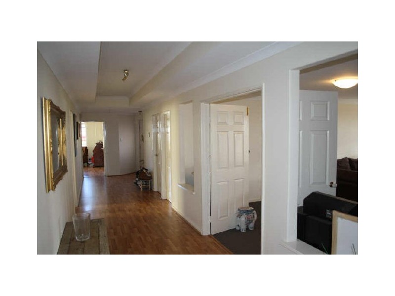 17 Tindal Avenue, Yangebup WA 6164
