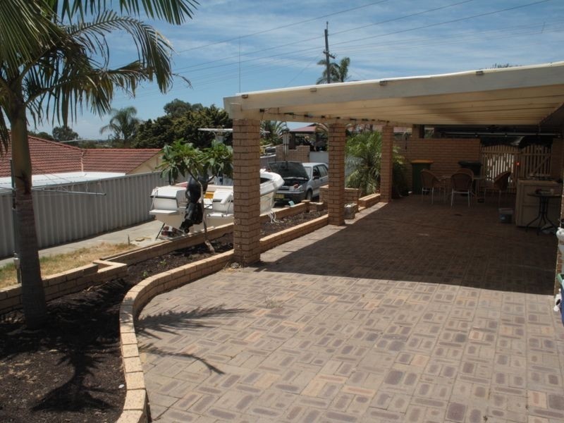 34 Milgun Drive, Yangebup WA 6164
