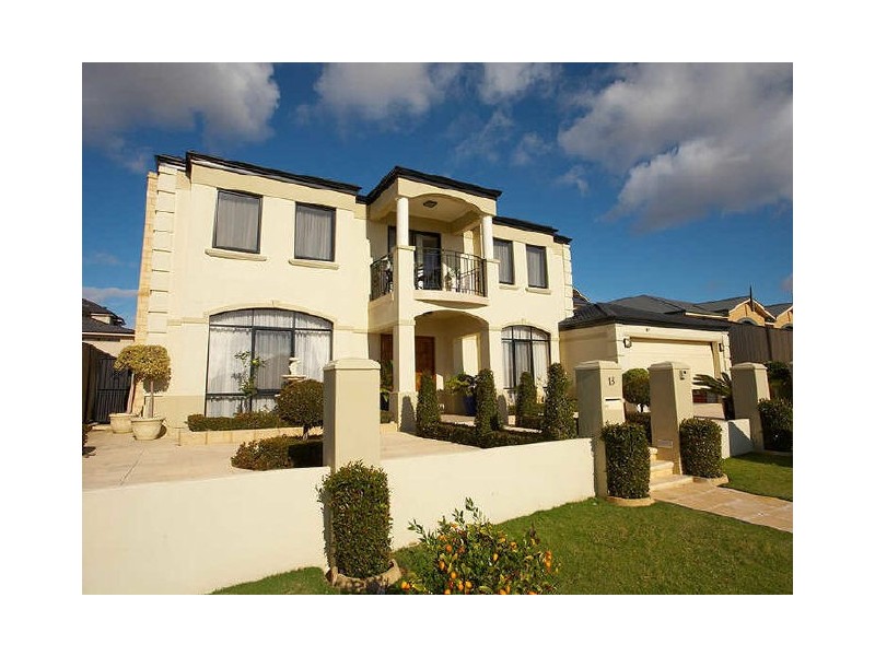 13 Bundegi Grove, Yangebup WA 6164