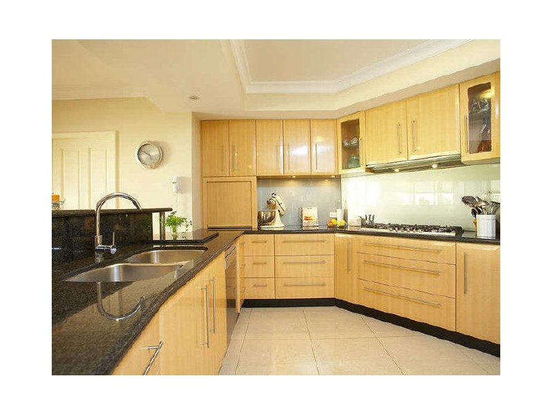 13 Bundegi Grove, Yangebup WA 6164