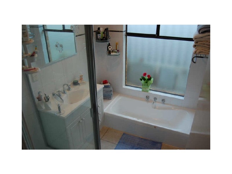 11 Alpin Court, Coolbellup WA 6163