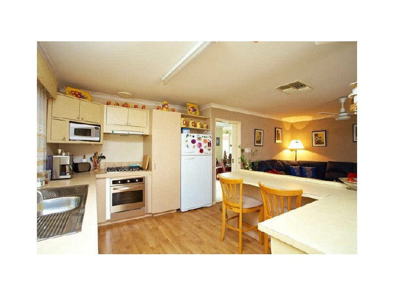 13 Tulipwood Place, South Lake WA 6164