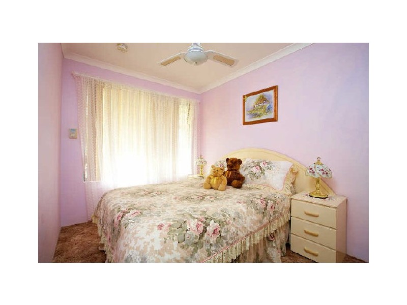 13 Tulipwood Place, South Lake WA 6164