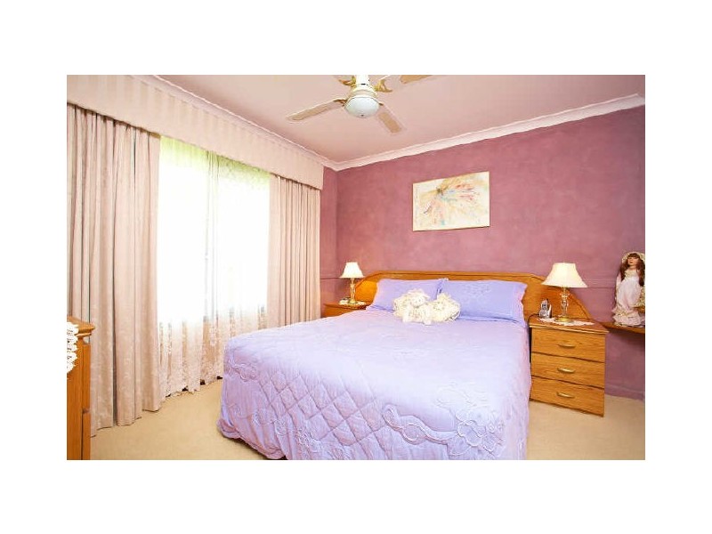 13 Tulipwood Place, South Lake WA 6164