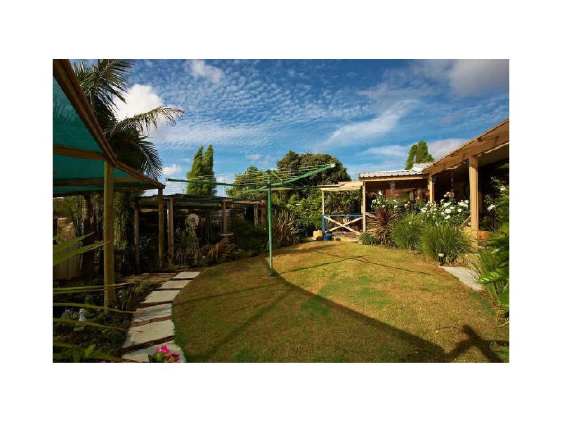 13 Tulipwood Place, South Lake WA 6164