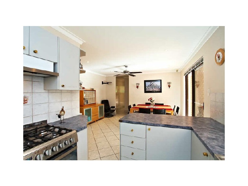 12 Bunyan Close, Spearwood WA 6163