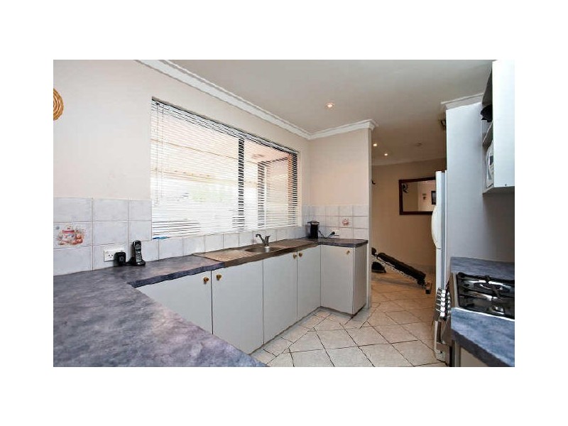 12 Bunyan Close, Spearwood WA 6163