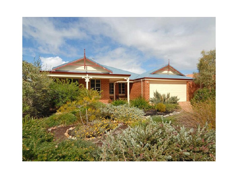 18 Koojarra Rise, South Lake WA 6164