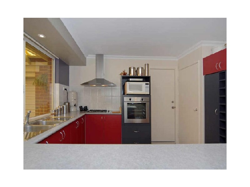 18 Koojarra Rise, South Lake WA 6164