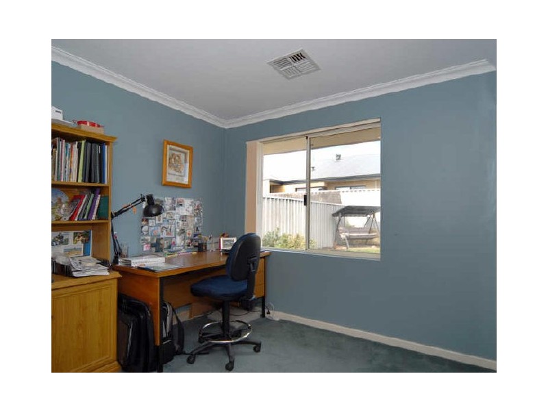 18 Koojarra Rise, South Lake WA 6164