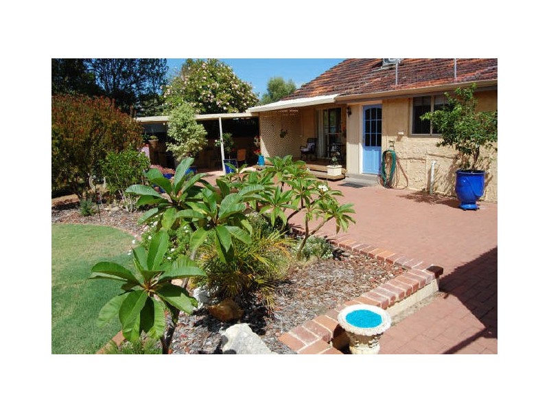 25 Goneril Way, Coolbellup WA 6163