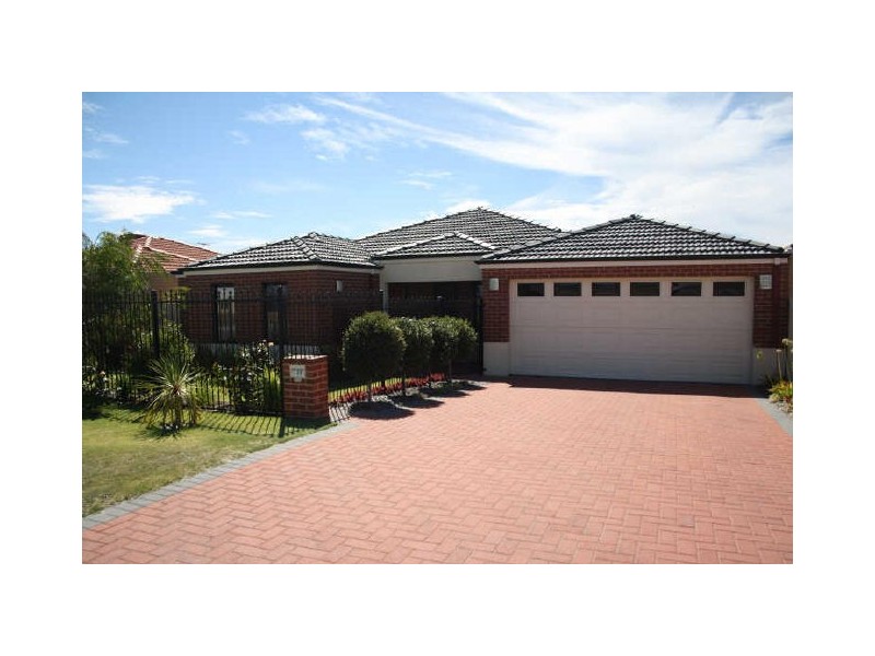 33 Tindal Avenue, Yangebup WA 6164