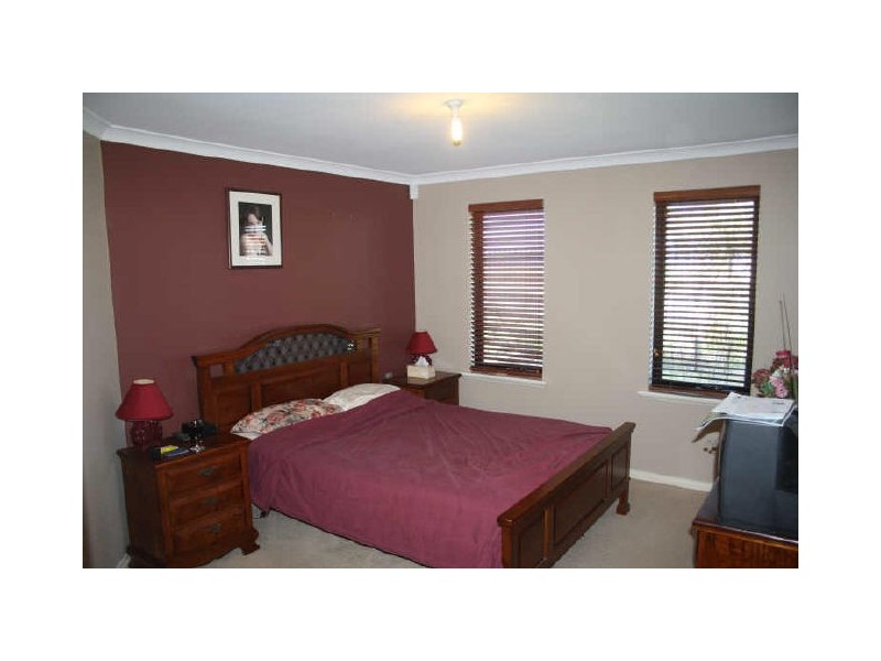 33 Tindal Avenue, Yangebup WA 6164