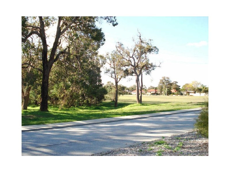 15 Capulet Street, Coolbellup WA 6163