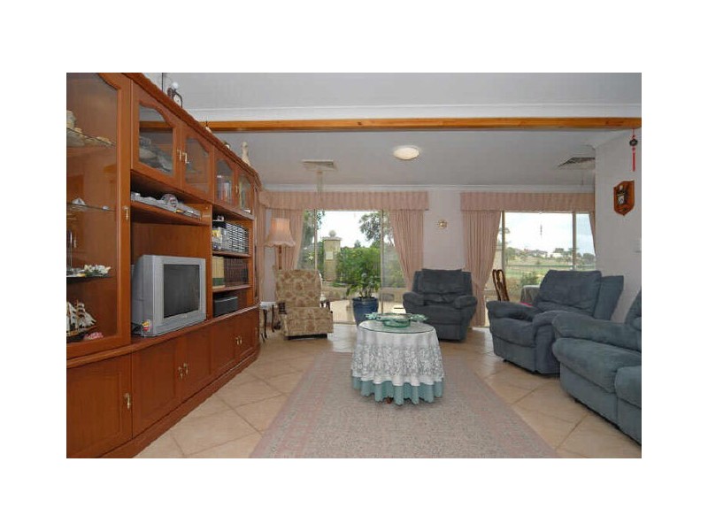 134 Glen Iris Drive, Jandakot WA 6164