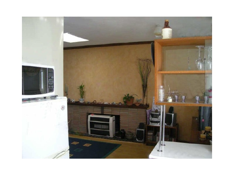 25 Woodhams St, Willagee WA 6156