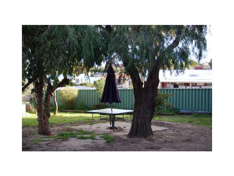 8 Hermione Way, Coolbellup WA 6163