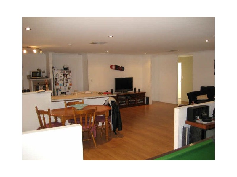 15 Brushfoot Boulevard, Success WA 6164