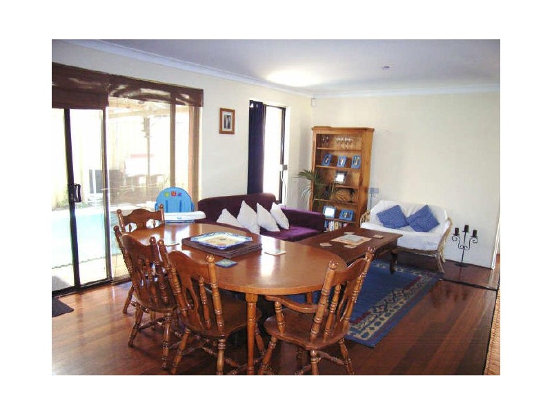 30 Beedelup Loop, Bibra Lake WA 6163