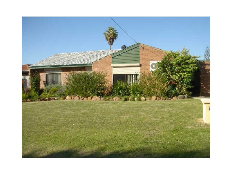 6 Holten Court, Cooloongup WA 6168