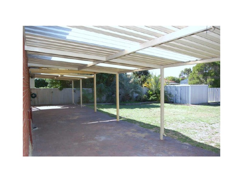 8 Friar John Way, Coolbellup WA 6163