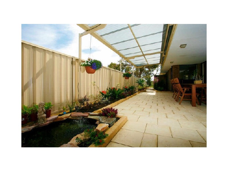 6 Mofflin Street, Samson WA 6163