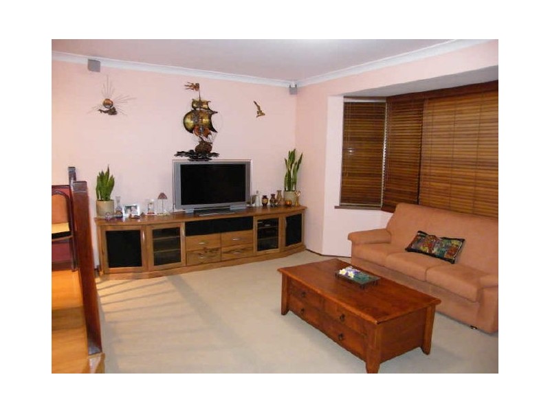 3 Meadow Close, Kardinya WA 6163