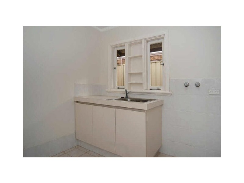 253 Hamilton Road, Coogee WA 6166