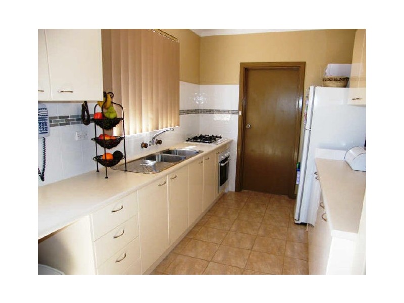 1/12A Hutchings Way, Kardinya WA 6163