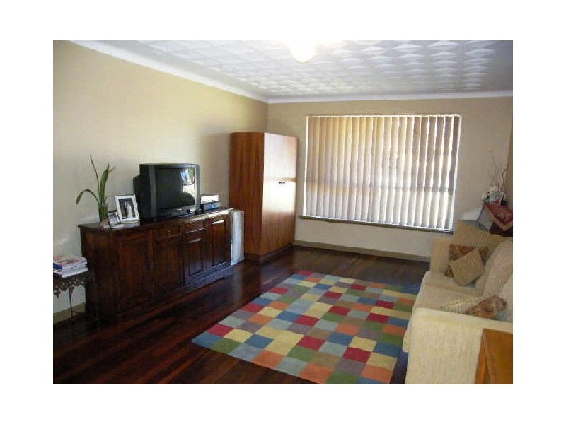 1/12A Hutchings Way, Kardinya WA 6163