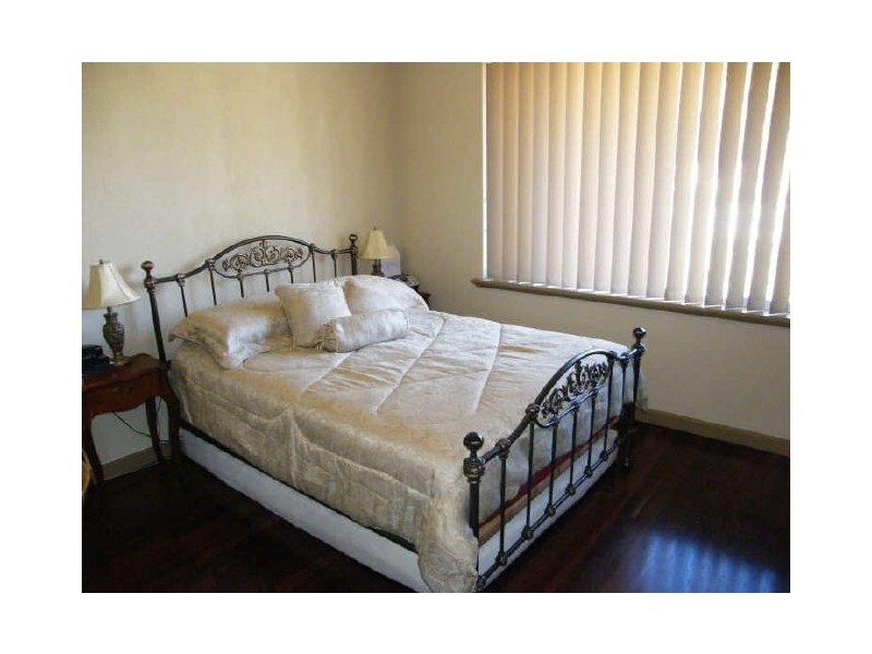 1/12A Hutchings Way, Kardinya WA 6163