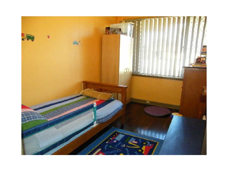 1/12A Hutchings Way, Kardinya WA 6163