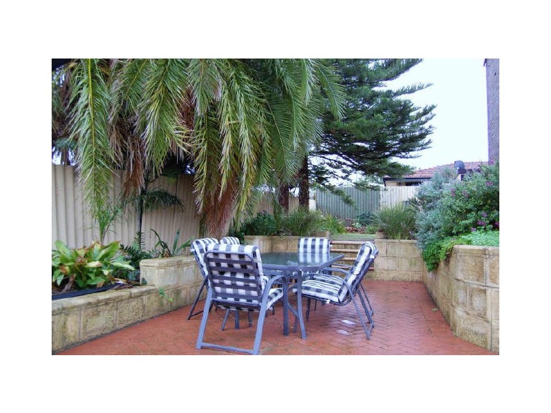 35 Mannion Way, Kardinya WA 6163