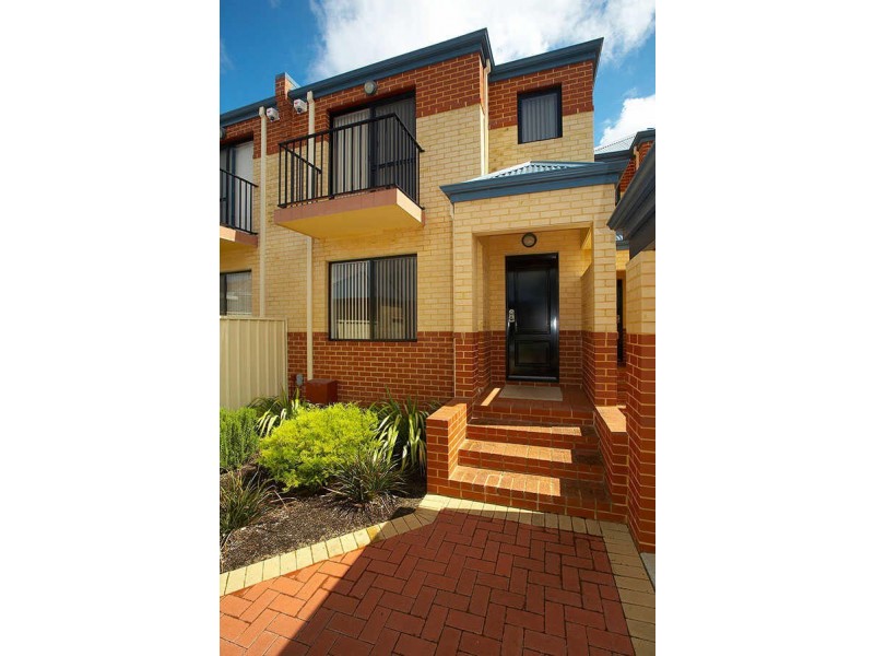 2/250 Healy Road, Hamilton Hill WA 6163