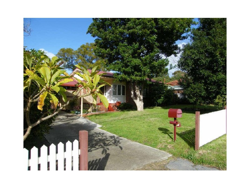 41 Williams Road, Coolbellup WA 6163