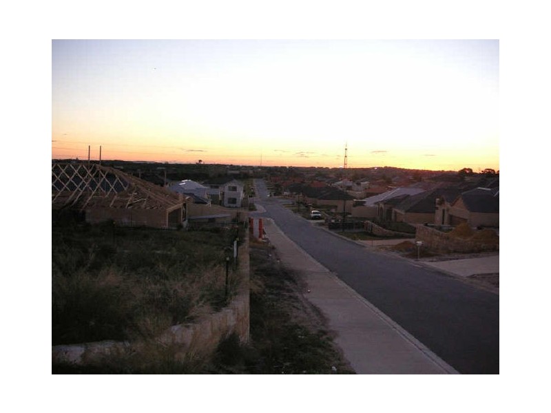 35 Bayview Tce, Yangebup WA 6164